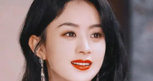 好事将近？周放生日祝福“暗藏玄机”，赵丽颖真被求婚了？