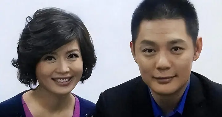 离婚8年，傅程鹏程愫高调认爱，给内娱上了一课，终是周励淇输了