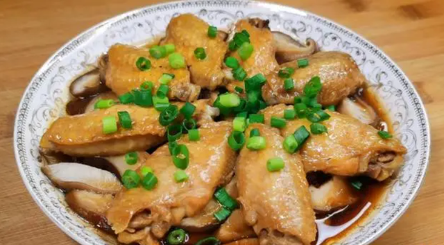 初伏过后，少吃大鱼大肉，这5道菜换着吃，营养高，安稳过伏