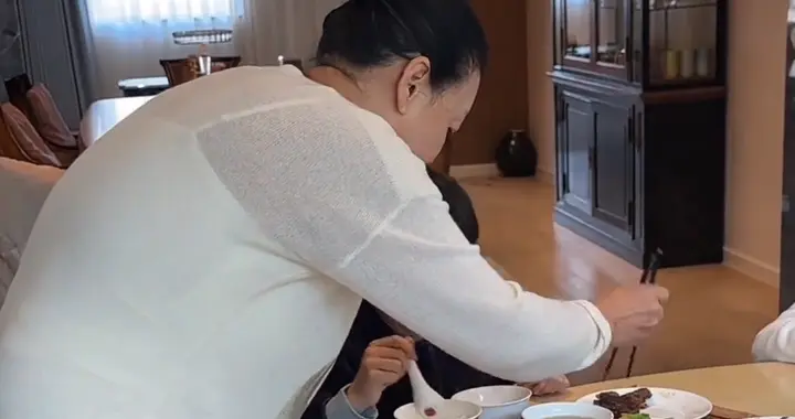 大S离世一周年将至，子女首次回京过年，11岁小玥儿身高近一米七