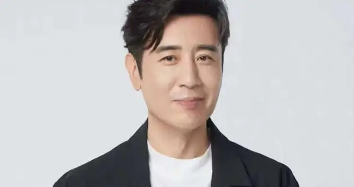 于和伟:三岁丧父，吃姐姐的奶长大，成名后给八个哥哥姐姐买房