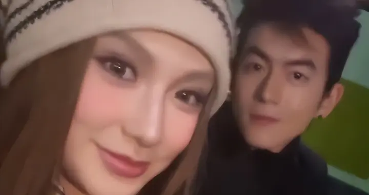 陈冠希和baby旧照曝出，迟到20年的大瓜，弥补当年没绯闻的遗憾