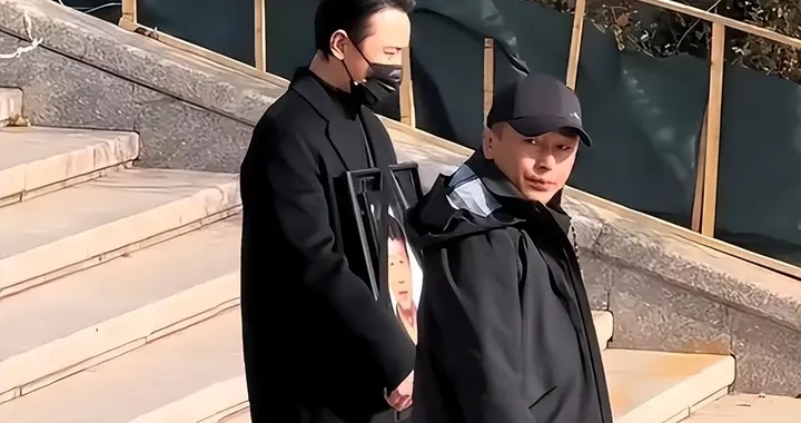 不到12小时，央媒2次点名罗晋，事实证明，苗圃当初的评价说对了