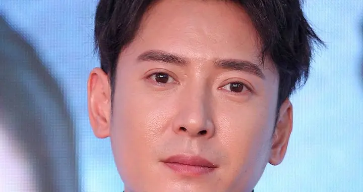 原本是工程师，因长相帅气误进演艺圈，如今成长为“横店一哥”