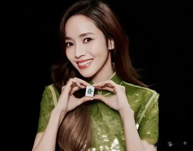 侯佩岑是转发台湾省称谓第一人，承受了80%攻击，天王天后隐身