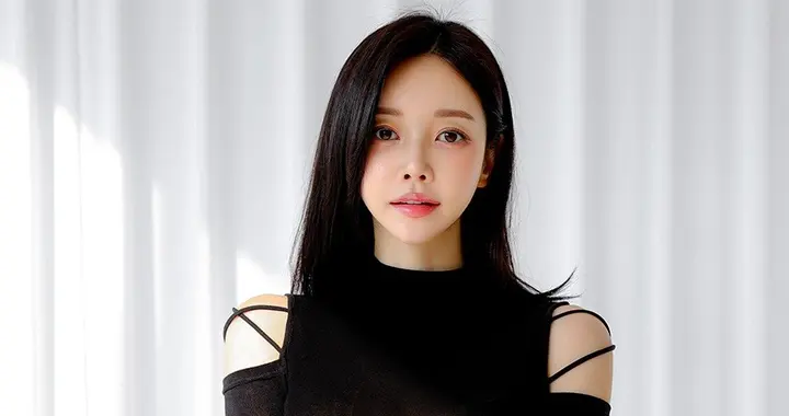 清纯甜美动人香肩美腿绝美女神孙允珠高清图集