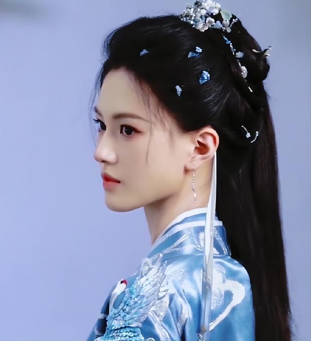 沈羽洁《魅影神捕》路透太英气！女仵作人设很惊喜，罗云熙好绝！