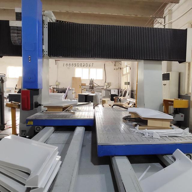 双台面五轴加工中心，大荣让机床制造效率和加工精度兼得！