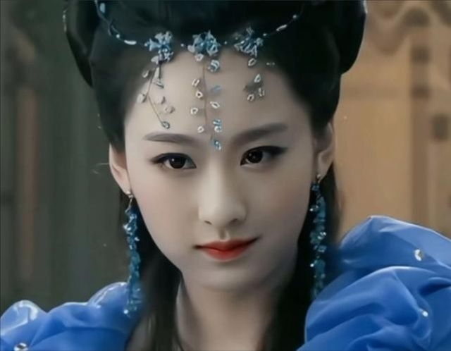 穆婷婷退圈后才敢说真话！多部戏都播不了，\孔雀翎\至今无可替代