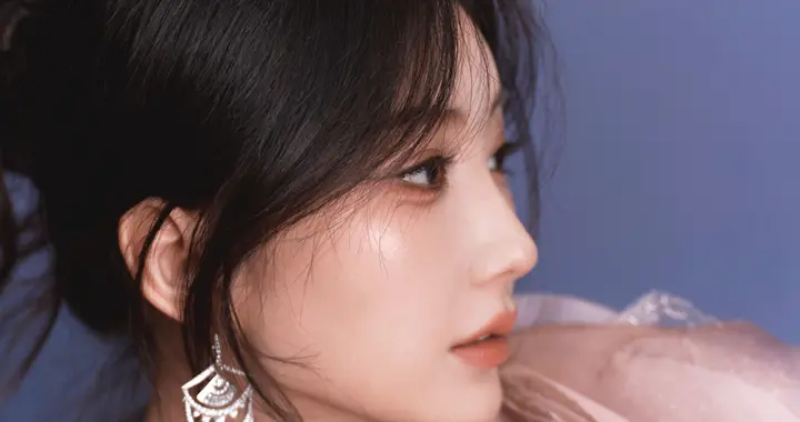 毛晓彤高清壁纸