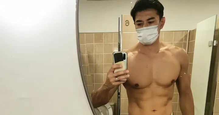 揭残酷真相！TVB香港先生离巢北上直播带货：若销量不佳即被腰斩