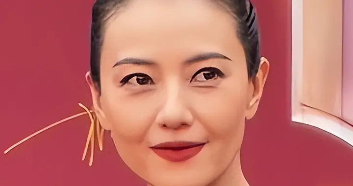 珠海红毯太真实！孙俪脸垮皱纹多，邢菲假发包好土，高圆圆真老了