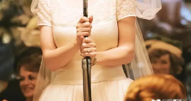 好莱坞女星曼哈顿街头被撞身亡