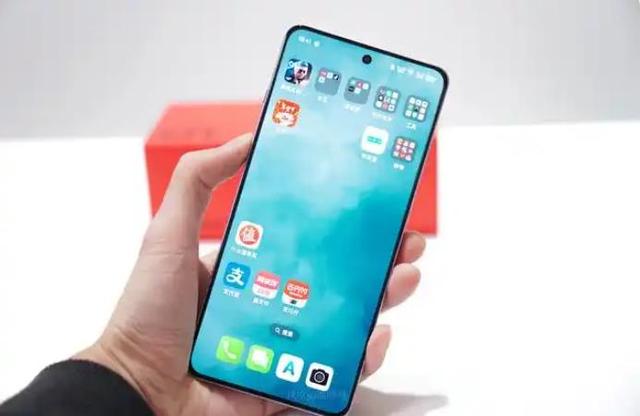 游戏玩家的福音，一加Ace5Pro，国补后低至3059元！