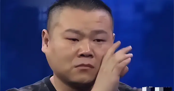 钱再多有什么用？官媒出手揭岳云鹏夫妇真实现状，走上于谦的老路