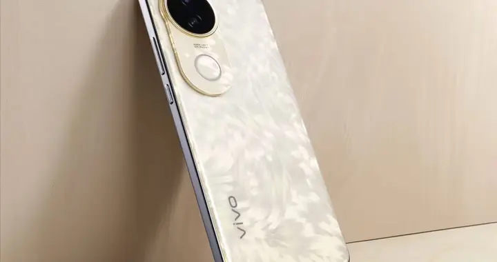 vivo打響“價格戰”！225萬分手機跌至1850元，3840HZ+百倍變焦