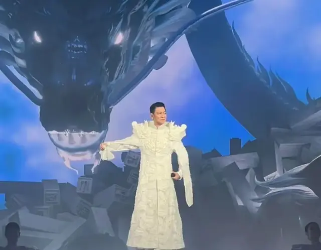 刘德华红磡演唱会：关之琳、琦琦等明星现身助阵，刘向蕙成焦点