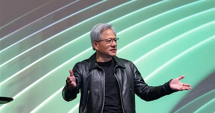 黃仁勛痛批AI末日論：對社會無益！