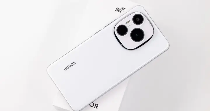 荣耀果断“发飙”，十面抗摔+8000mAh+卫星通信，现已跌至1749元