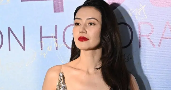 高圆圆出席北京国际电影节“注目未来”单元荣誉典礼