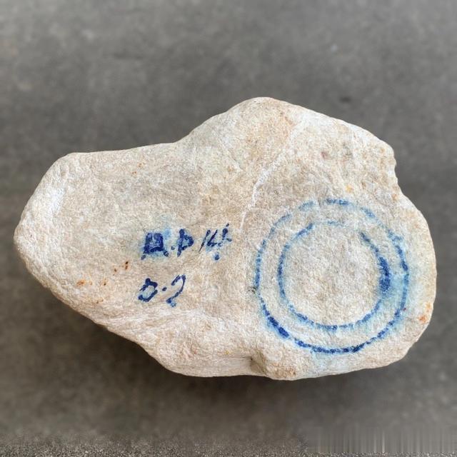 翡翠|翡翠原石的是不是越是底层料越好？