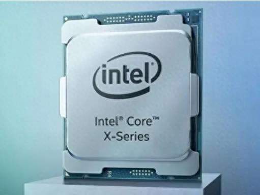 裁员3.4万人，英特尔1.8nm芯片凉了后，1.4nm也要推迟了？