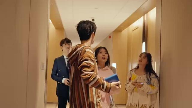 陈妍希十天挑战揭秘：智慧与美丽并存，网友直呼太惊艳！