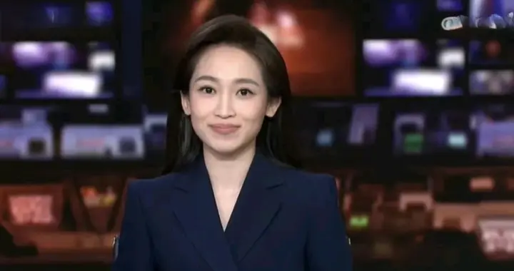 央视又迎00后新主播！26岁陶忆雯亮相CCTV-4，履历太硬核
