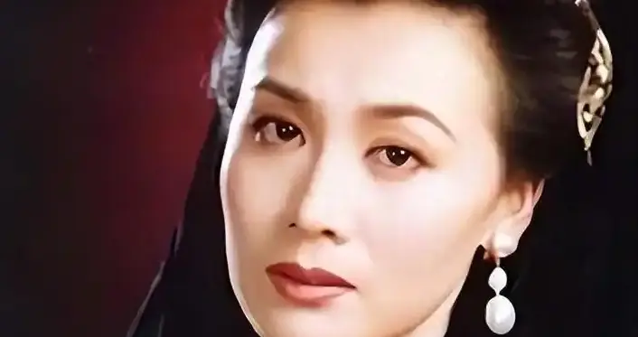 她是陈道明一生的痛，刚拿到影后就被查出癌症，去世时儿子仅2岁