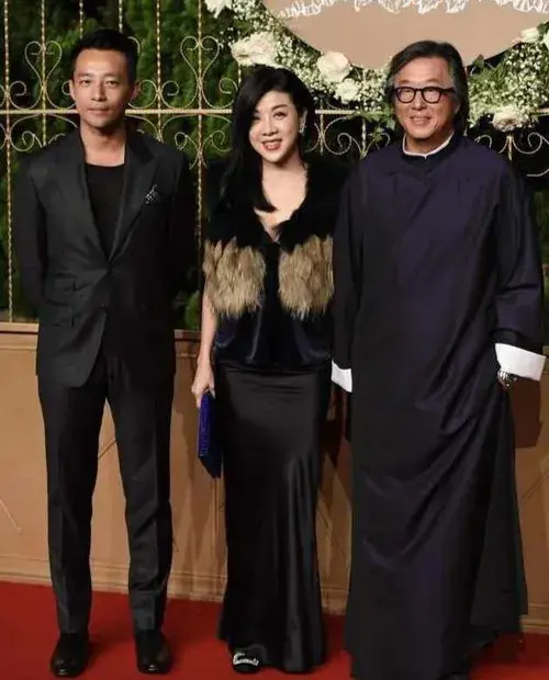 王伟忠发长文悼念大S