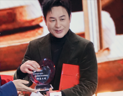 从爆红到“打回原形”，张颂文只用了不到两年，他再也回不去了