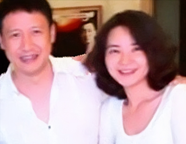 原来他们是夫妻，因戏生情恩爱16年，演完《藏海传》，终于红了