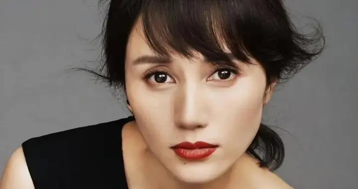 正式官宣！47 岁袁泉再破天花板，夏雨出力不少，娱乐圈地位又变了