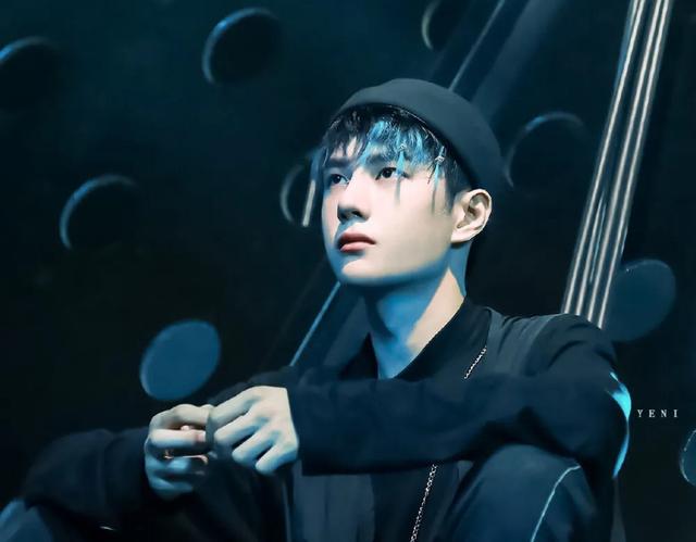 王一博400多天未进组，被拍到脱发皮肤出问题，身体状况再遭质疑