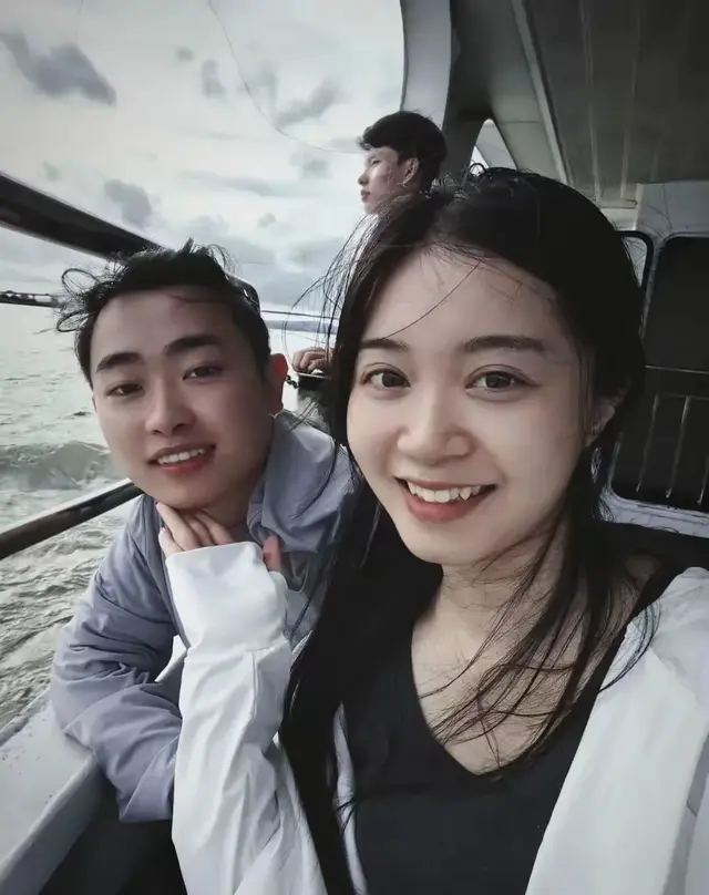 太突然!美女网红黄冰玲去世，年仅27岁，计划今年结婚，死因惋惜