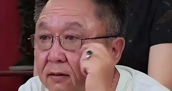 实力藏不住了！于谦私产被扒，才发现北京60亩马场只是冰山一角