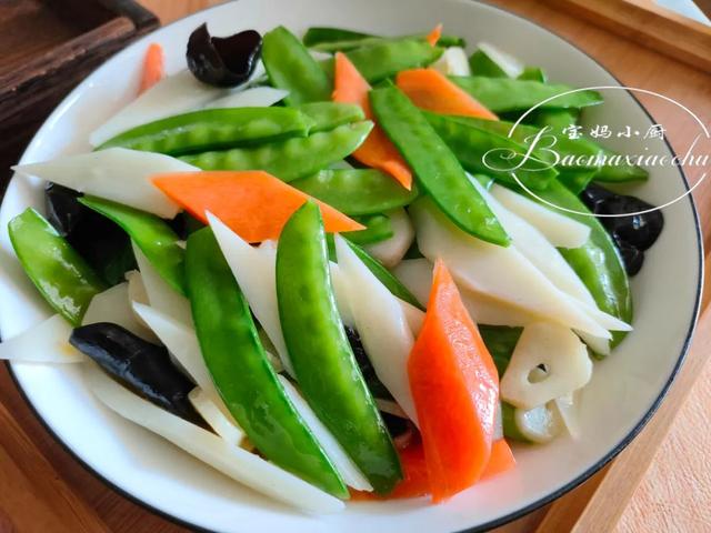 春季，这道菜可劲吃，一减脂瘦身，二增强免疫，三清肠通便