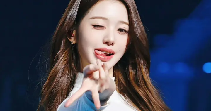 张元英 不愧是五女一 媚骨天成 魅力无双