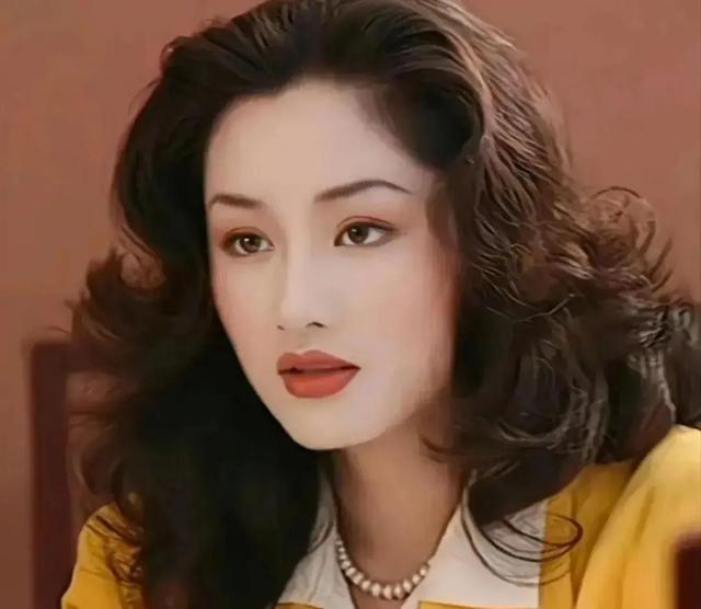 知道为什么在她面前，没几个女星敢称“大美女”吗？