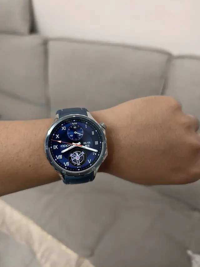 去线下看了华为watch5，本来想把OPPO换成x2