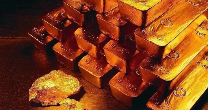 黄金涨，美元慌，谁在悄悄换赛道？