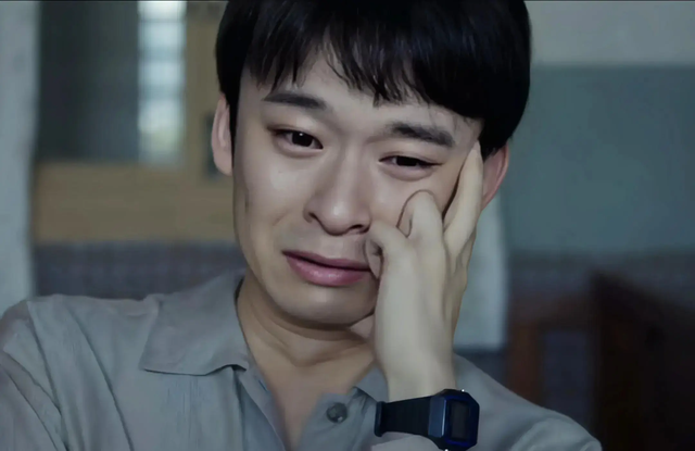 孙俪宠着、赵丽颖护着，长相平平却资源不断，只因他有个好妈妈