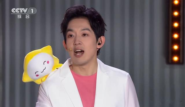 央视主持人名单更新，综艺频道大换血，少儿频道入职人数多