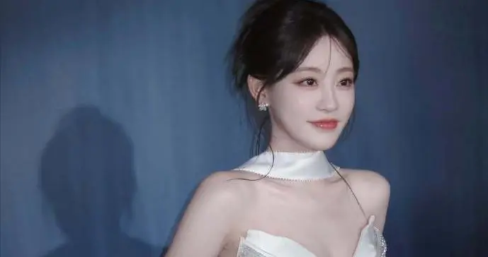 祝绪丹生图！又瘦又仙，状态超绝！