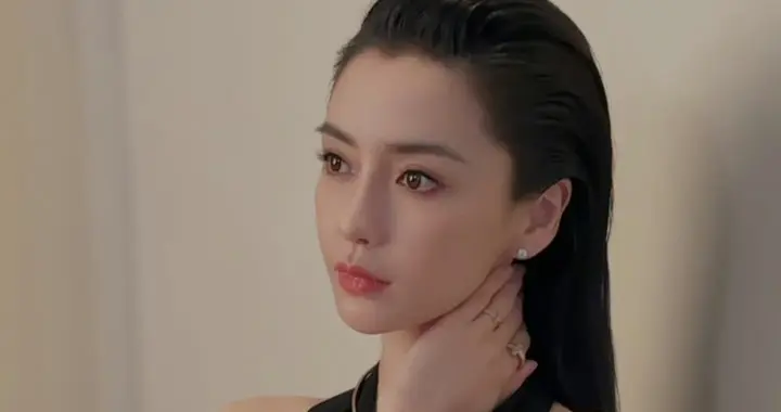 baby杨颖好适合大背头发型，好精致完美的一颗头