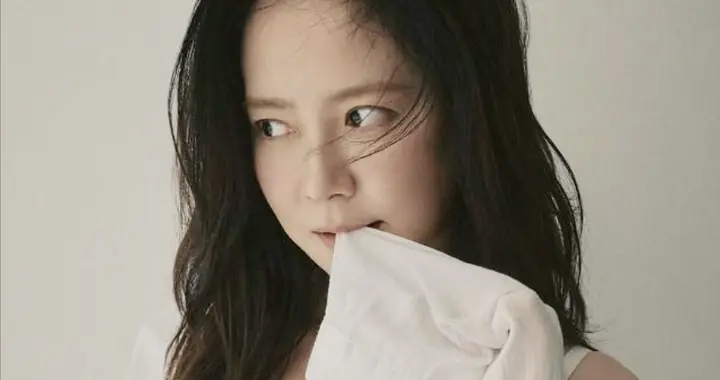 韩星宋智孝转行卖内衣，一天只卖出两单，无奈再次亲自上阵当模特