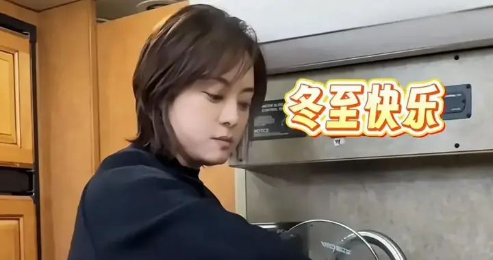 女明星的瘦都是饿出来的！孙俪中午饿肚子，就为了晚上吃6个饺子