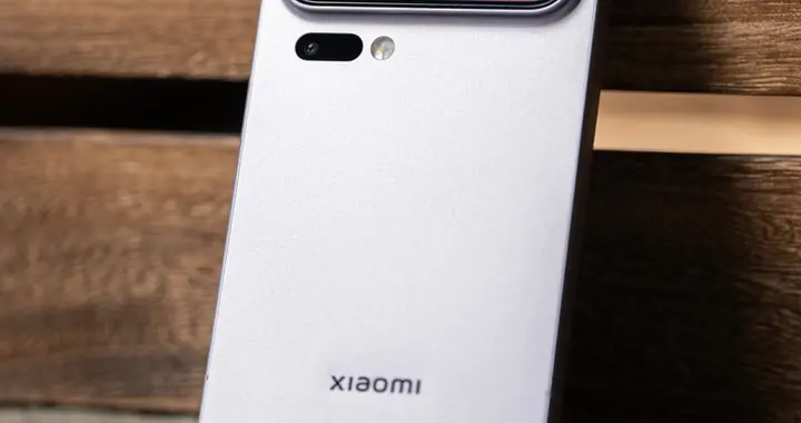 2025旗艦戰報：小米17系列破269萬，vivo、OPPO、榮耀緊隨其后