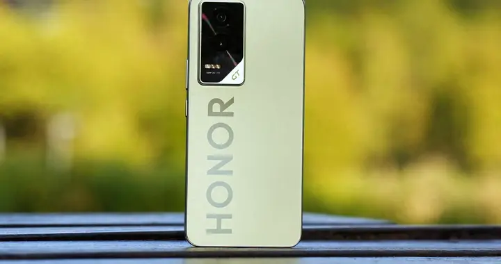 骁龙8Gen3开始“清库存”，这款手机降至1469元，刚好适合捡漏