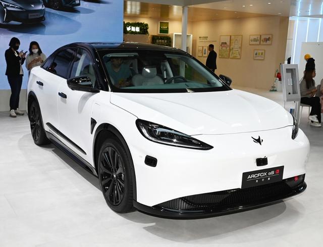 月销仅3百余台，混得最差的“华为系”新车？